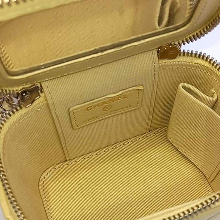 Pre Owned Chanel Yellow Leather Vanity Top Handle Mini Crossbody Bag