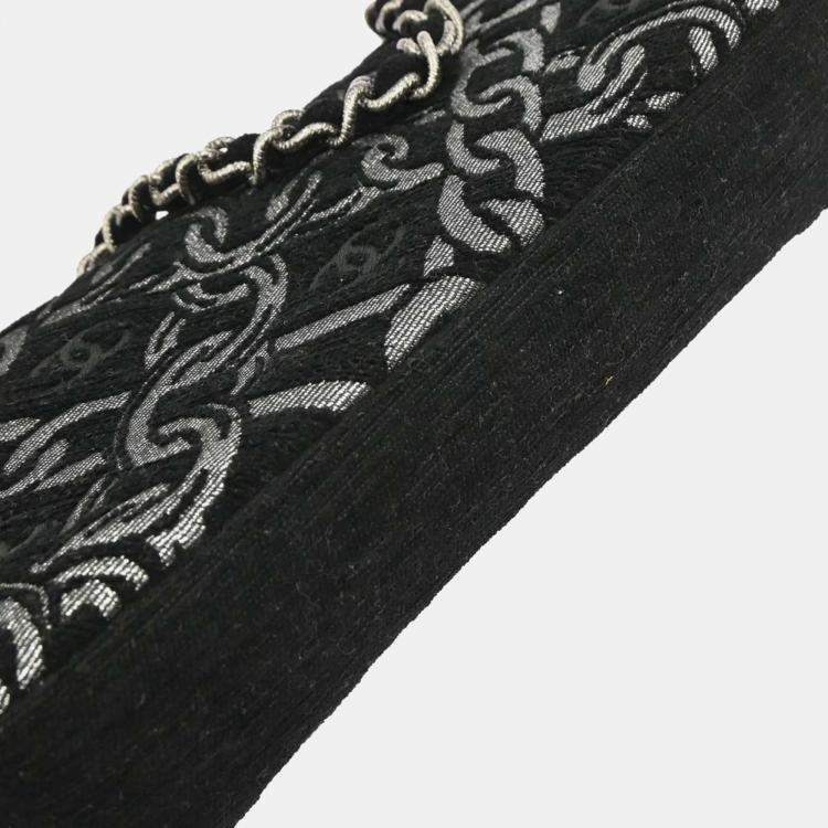 Pre Owned Chanel Black Canvas Chain Print Handbag