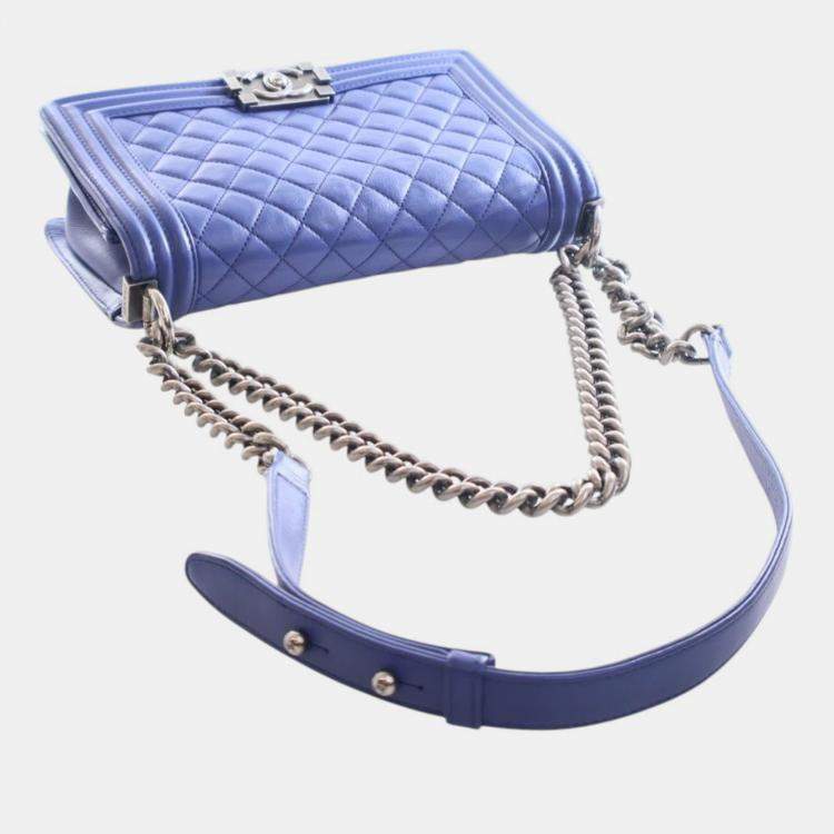 Pre Owned Chanel Blue Medium Quilted Lambskin Boy Flap