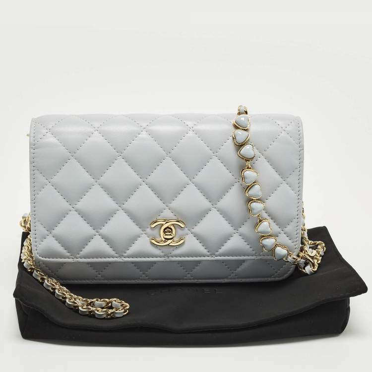 Pre Owned Chanel CC Turnlock Blue Quilted Leather Wallet On Chain