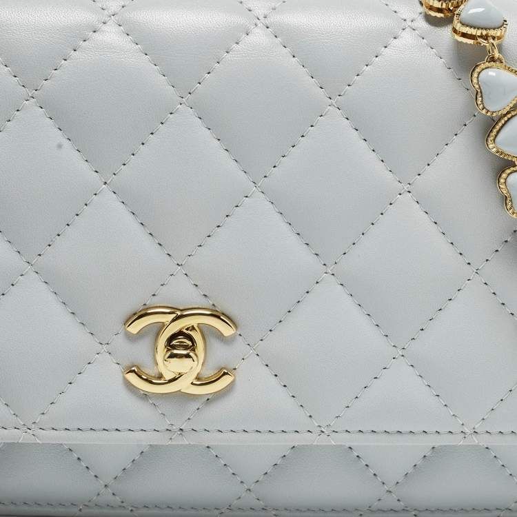 Pre Owned Chanel CC Turnlock Blue Quilted Leather Wallet On Chain