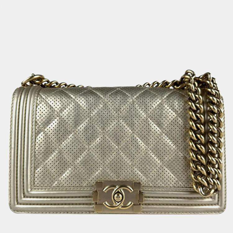مملوكة مسبقًا Chanel Boy Chanel Shoulder Bag  Leather  Metal  Gold