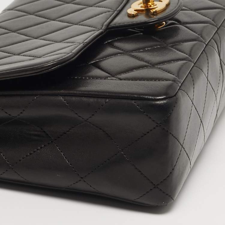 Pre Owned Chanel Classic Black Quilted Lambskin Leather Flap Bag