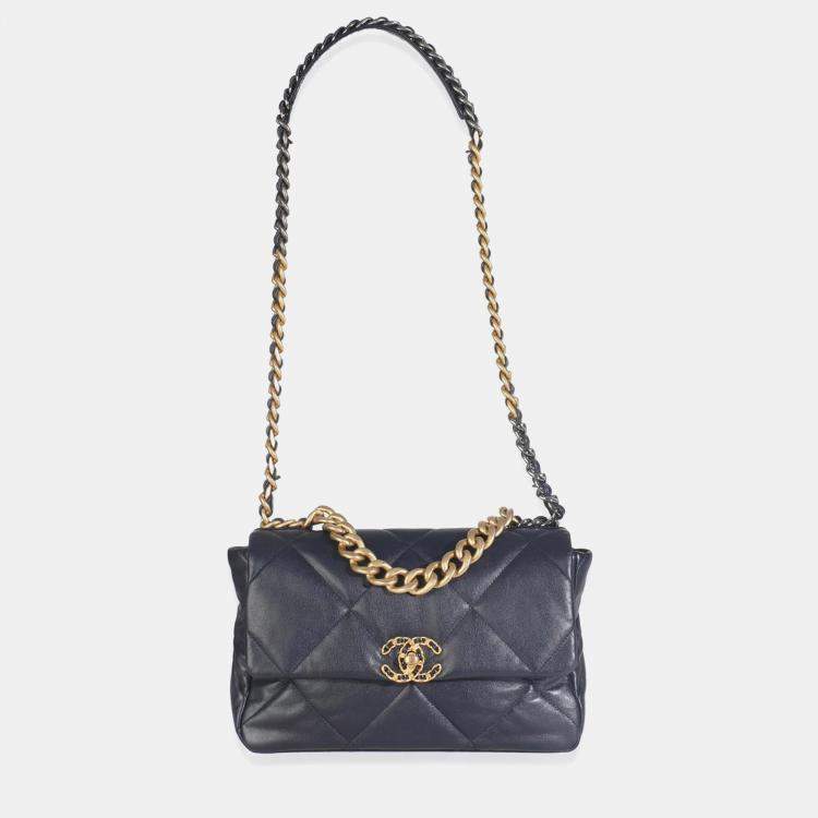 Pre Owned Chanel Navy Quilted Lambskin Medium Chanel 19 Flap Bag