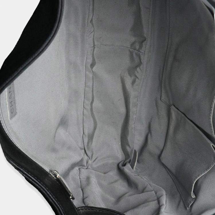 Pre Owned Chanel Black Quilted Washed Lambskin Chain Around Maxi Flap Bag