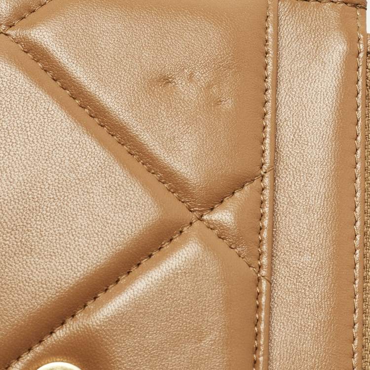 Pre Owned Chanel 19 Brown Quilted Leather Wallet On Chain