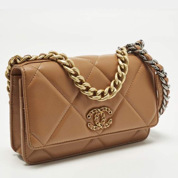 Pre Owned Chanel 19 Brown Quilted Leather Wallet On Chain