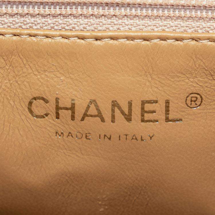 Pre Owned Chanel Brown Caviar Medallion Tote