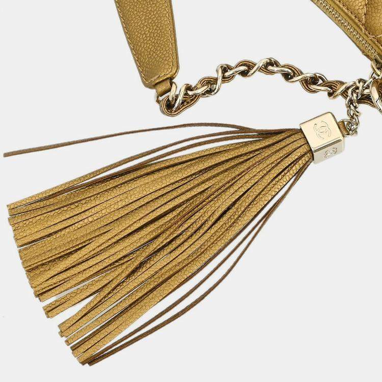 مملوكة مسبقًا Chanel Gold Calfskin Handbag