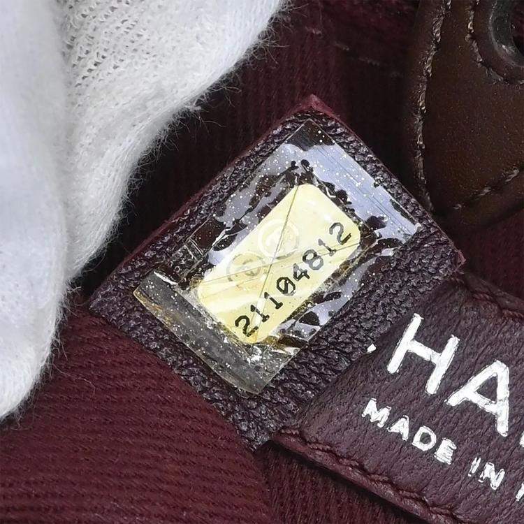 Pre Owned Chanel Khaki Canvas Graffiti On The Pavements Shoulder Bag