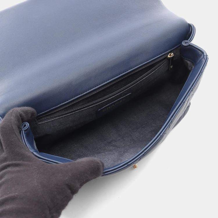 Pre Owned Chanel Elegant Navy Leather Shoulder Bag