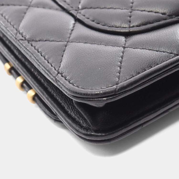 Pre Owned Chanel Coco Clips Black Lambskin Leather Clutch Bag