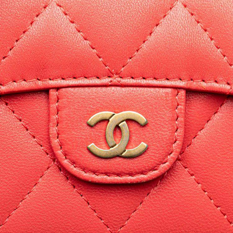 Pre Owned Chanel Red Quilted Lambskin Flap Card Holder on Chain