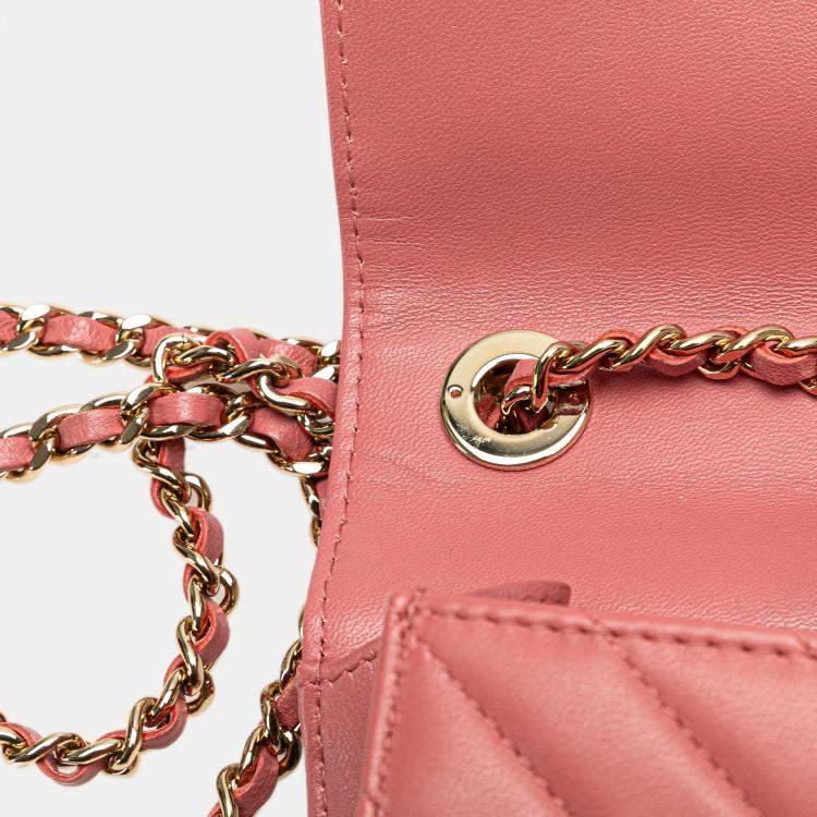 Pre Owned Chanel Pink Mini Chevron Lambskin Trendy CC Chain Wallet