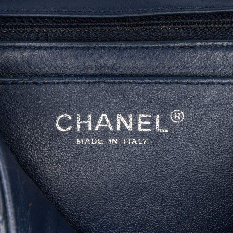 Pre Owned Chanel Blue Mini Square Classic Chevron Patent Single Flap