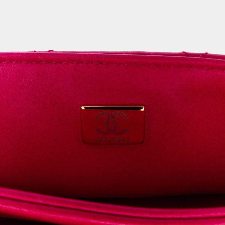 Pre Owned Chanel Pink Small Quilted Lambskin On And On Chain Flap