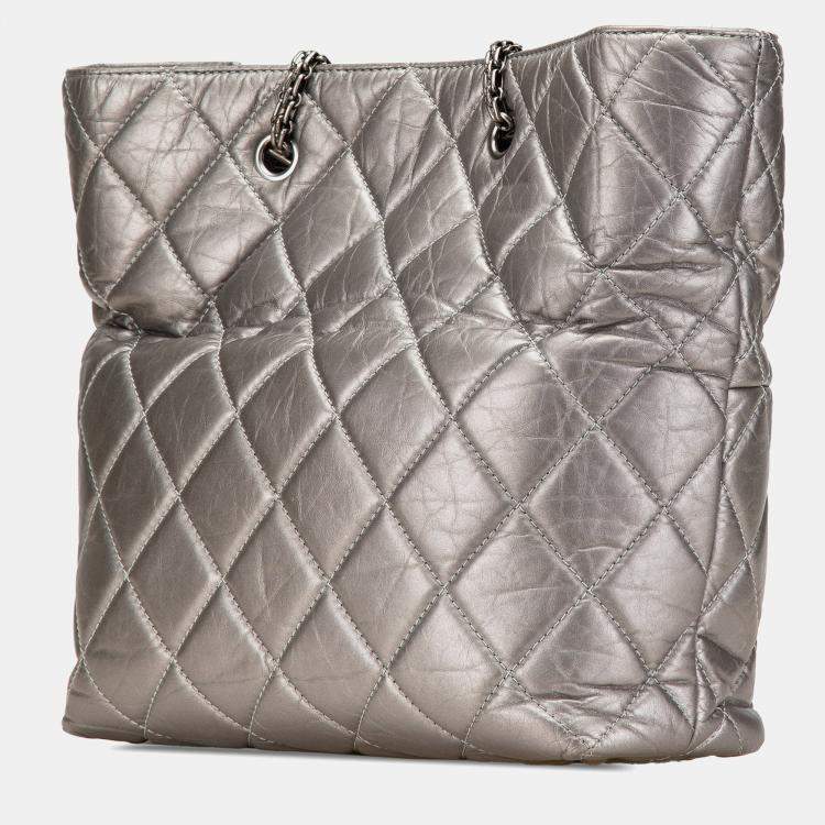 Pre Owned Chanel Silver Reissue 2.55 Quilted Aged Calfskin Tote