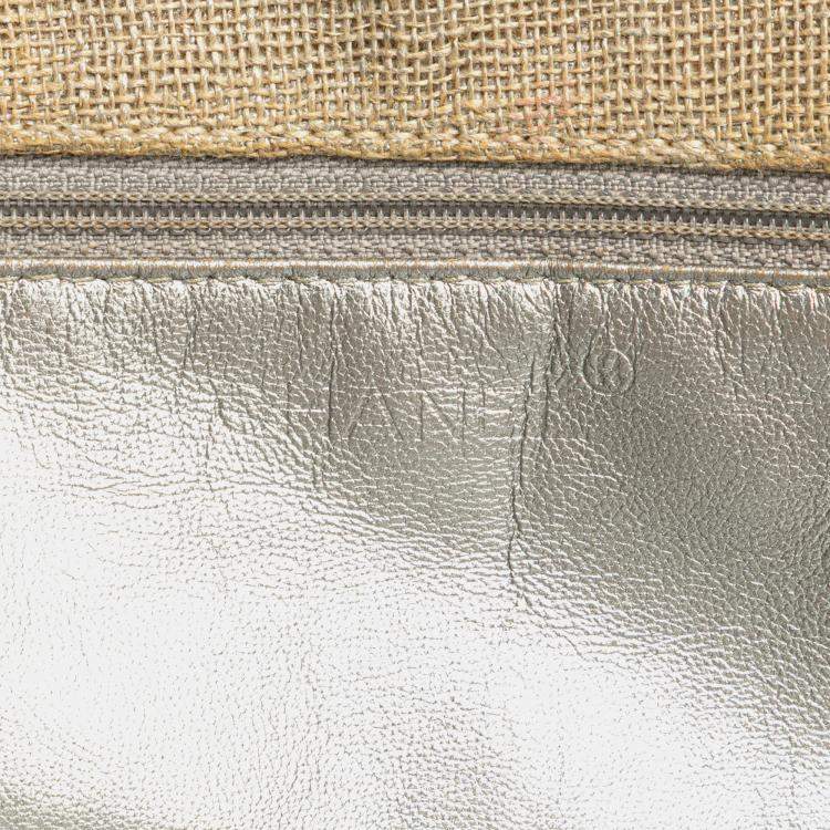 مملوكة مسبقًا Chanel Brown CC Stitched Linen Chain Tote