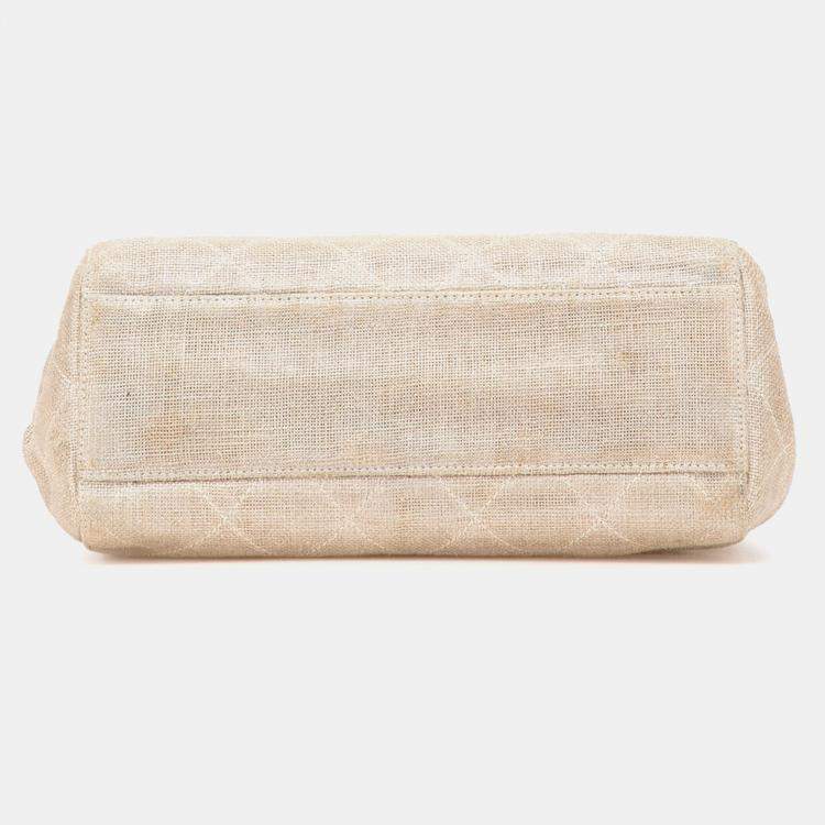 مملوكة مسبقًا Chanel Brown CC Stitched Linen Chain Tote