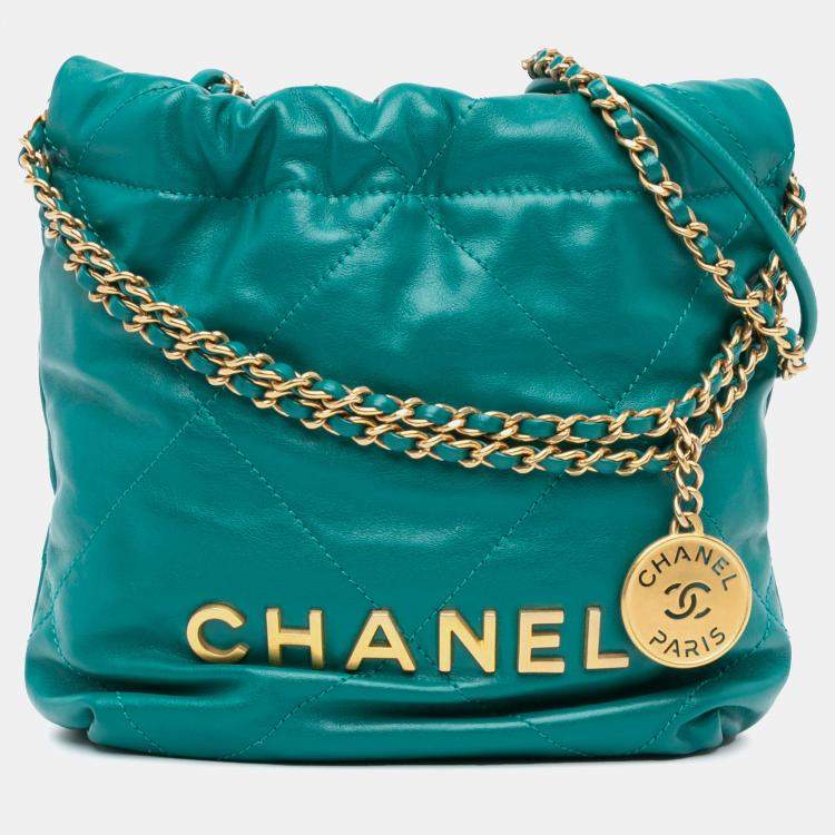 Pre Owned Chanel Green Mini Shiny Calfskin 22 Handbag