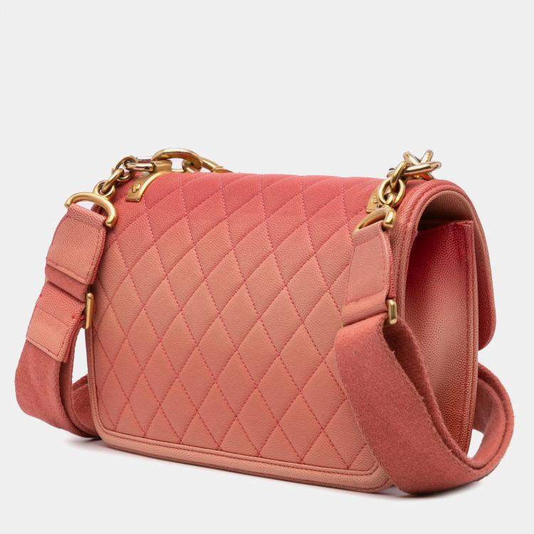 مملوكة مسبقًا Chanel Pink Medium Quilted Caviar Sunset On The Sea Flap