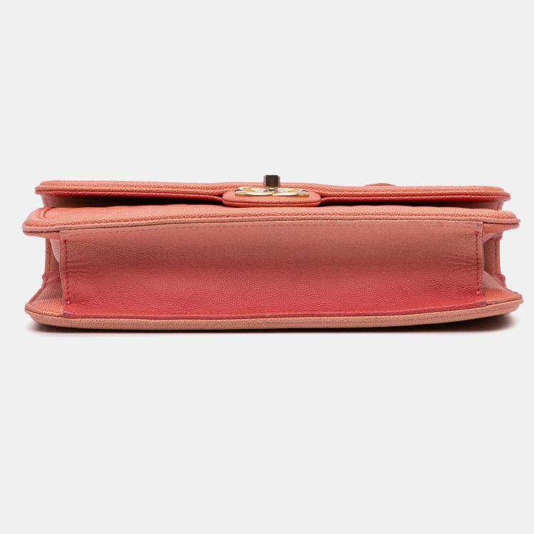 مملوكة مسبقًا Chanel Pink Medium Quilted Caviar Sunset On The Sea Flap