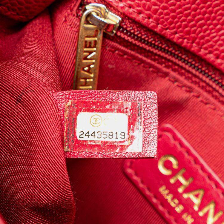 Pre Owned Chanel Red Mini Quilted Caviar Carry Around Flap