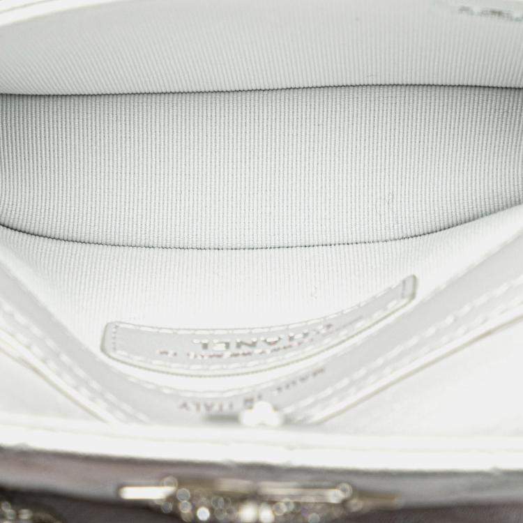 مملوكة مسبقًا Chanel Silver Metallic Lambskin Crystal Star Chain Belt Bag