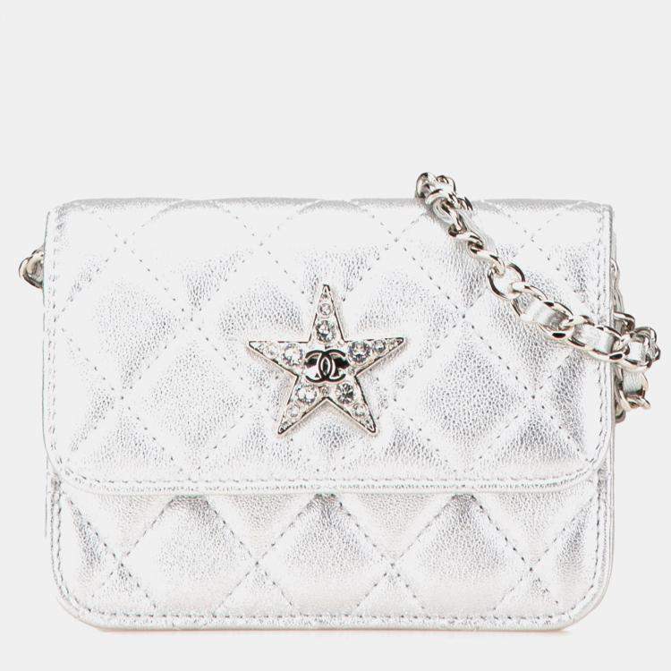 مملوكة مسبقًا Chanel Silver Metallic Lambskin Crystal Star Chain Belt Bag
