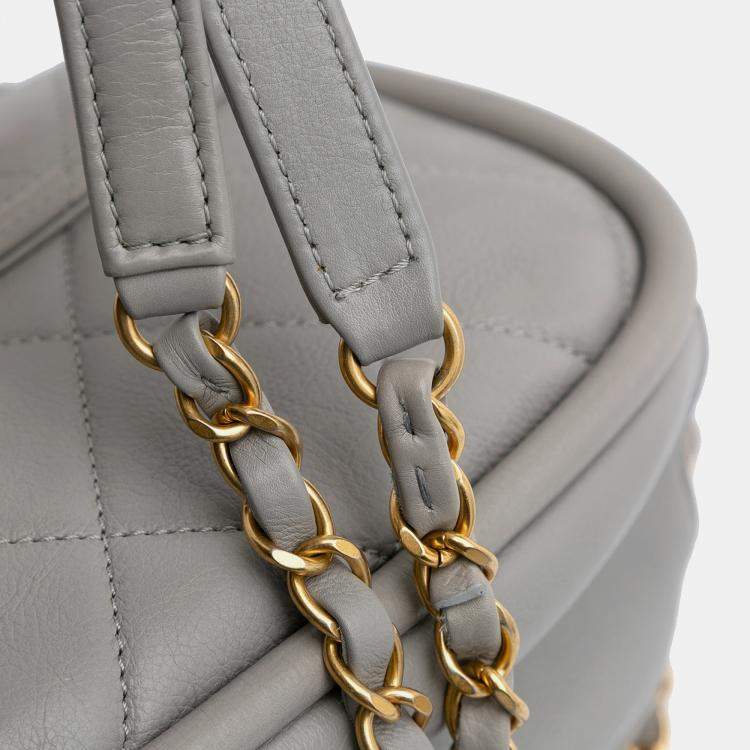 Pre Owned Chanel CC Quilted Lambskin Rounded Flap