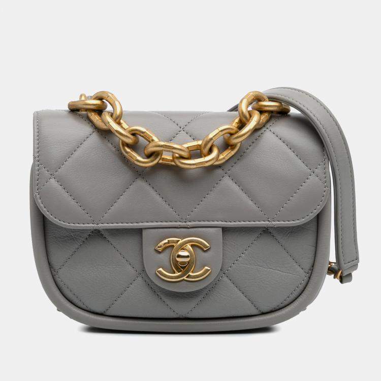 Pre Owned Chanel CC Quilted Lambskin Rounded Flap