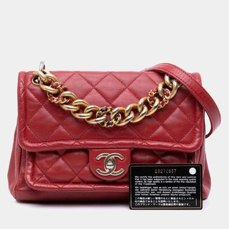 مملوكة مسبقًا Chanel Red Small Quilted Lambskin Chain Link Flap