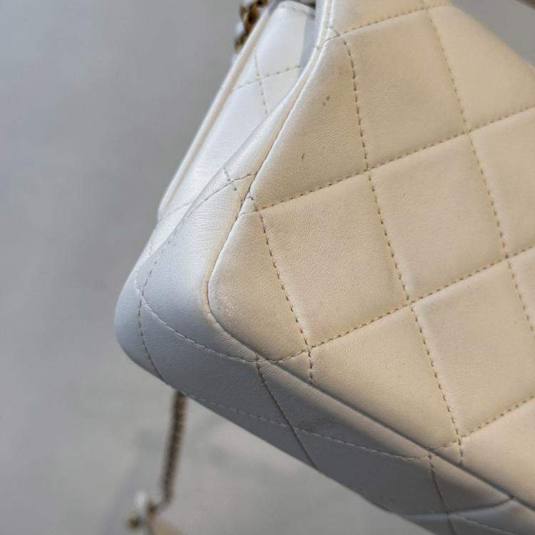 Pre Owned Chanel Pearl handle bag white with gold hardware