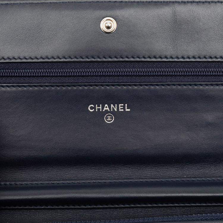 Pre Owned Chanel Blue Chevron Lambskin Boy Wallet on Chain