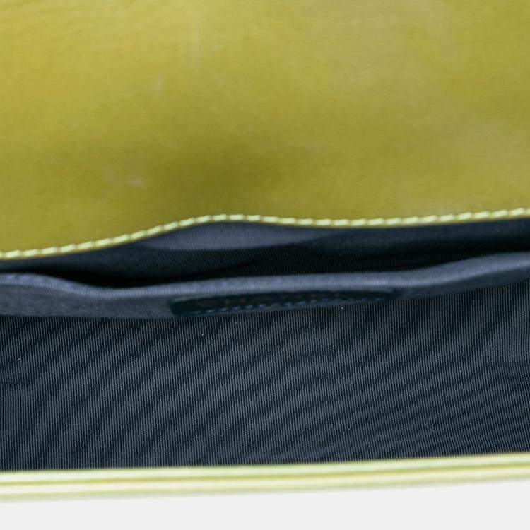 Pre Owned Chanel Green Old Medium Tweed and Velvet Boy Flap