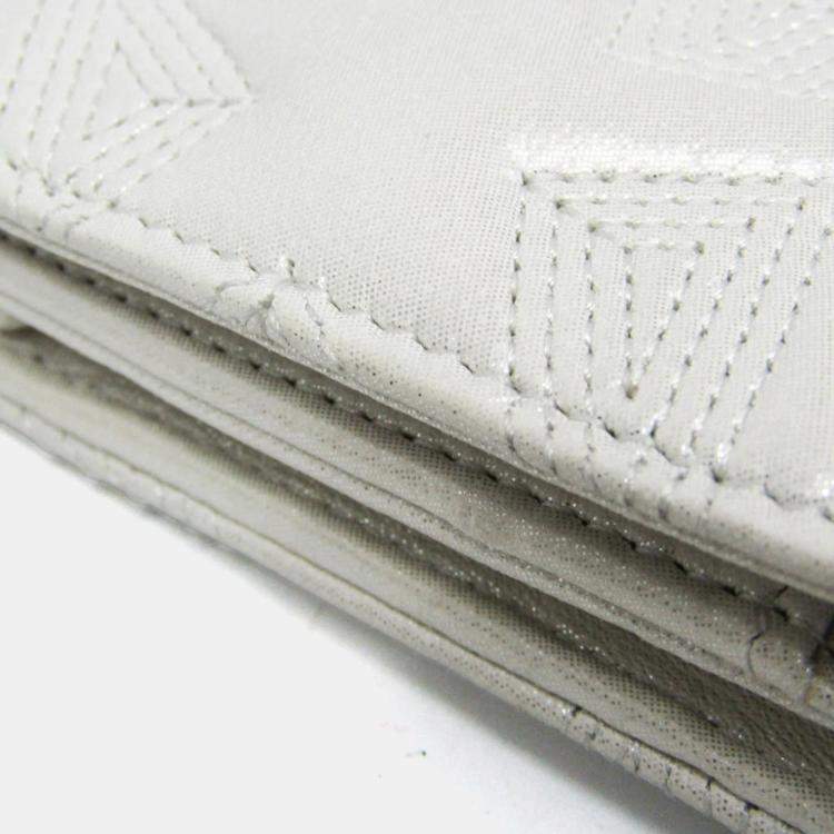 Pre Owned Chanel Star Emboss Lambskin Chain/Shoulder Wallet Silver