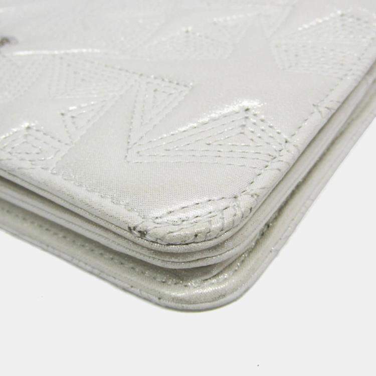 Pre Owned Chanel Star Emboss Lambskin Chain/Shoulder Wallet Silver