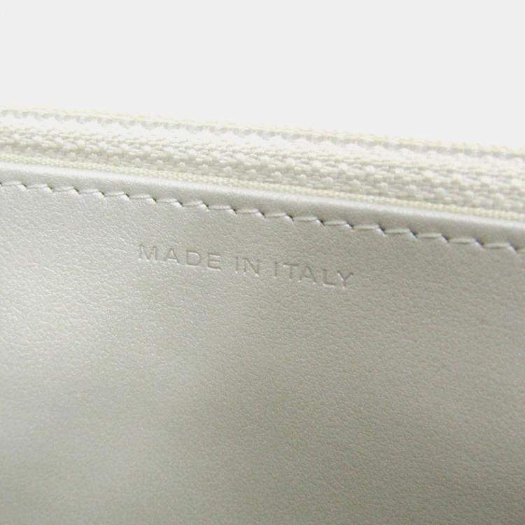 Pre Owned Chanel Star Emboss Lambskin Chain/Shoulder Wallet Silver