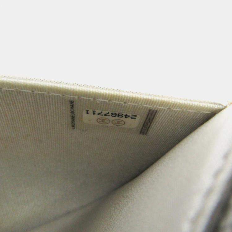 Pre Owned Chanel Star Emboss Lambskin Chain/Shoulder Wallet Silver