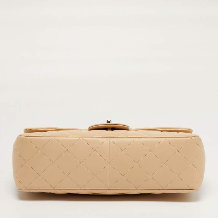 Pre Owned حقيبة شانيل جامبو  كلاسيك جلد شيفرون لامع خوخي بقلاب