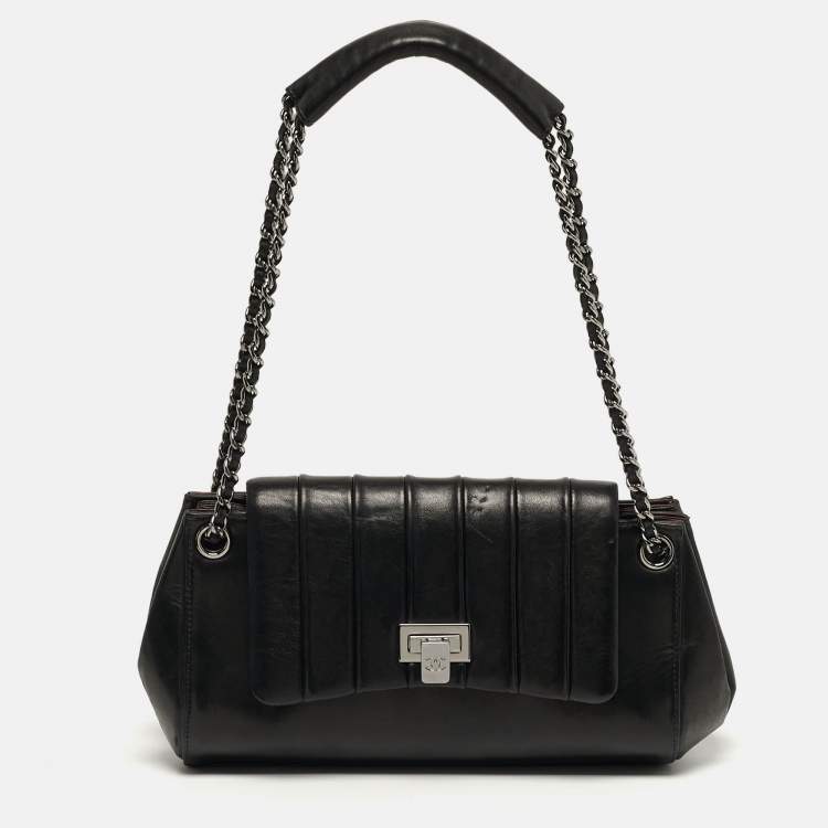Pre Owned Chanel Accordion Black Vertical Quilted Leather Flap Bag