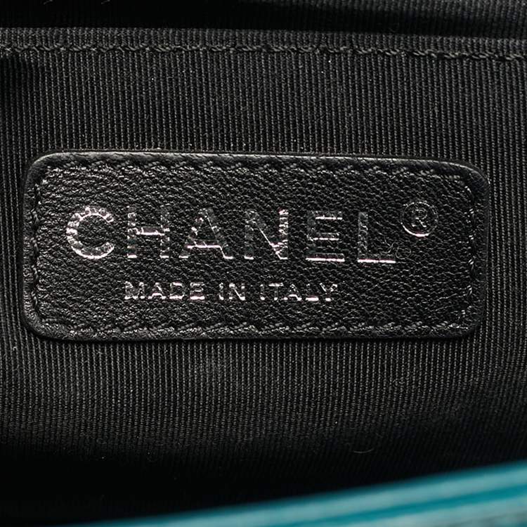 Pre Owned Chanel Boy Medium Blue Quilted Patent Leather Flap Bag