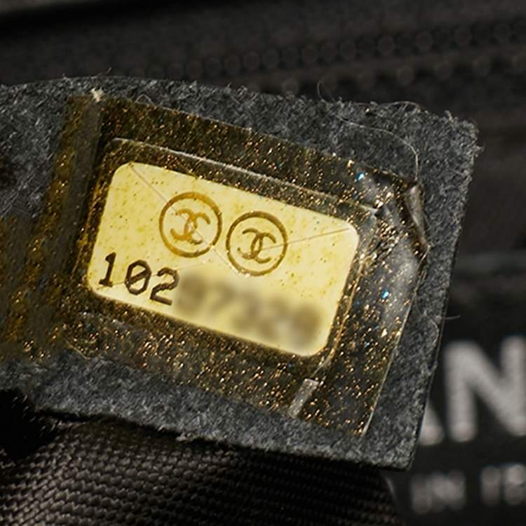 Pre Owned Chanel Classic Single Flap Medium Studded Quilted Leather Shoulder Bag