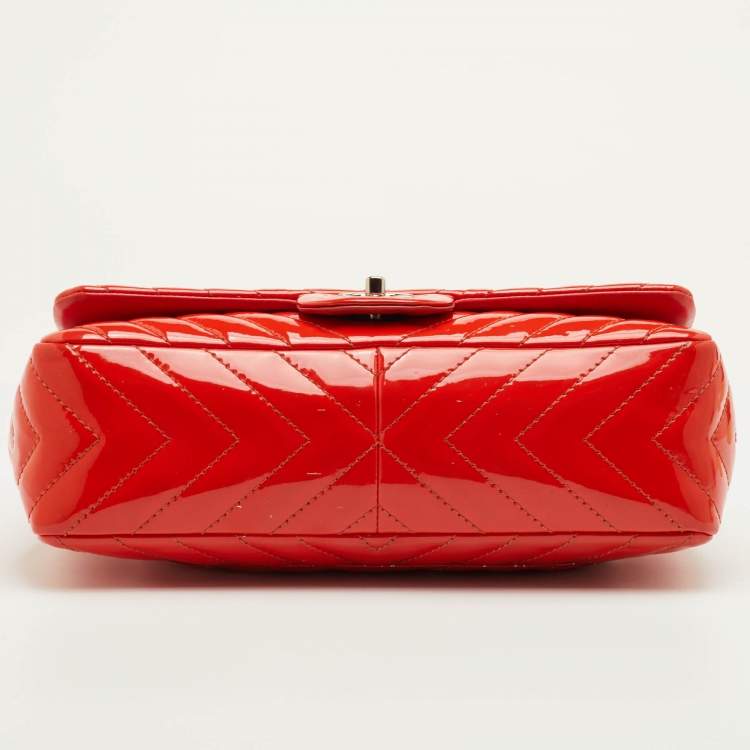 Pre Owned Chanel Classic Single Flap Jumbo Orange Chevron Patent Leather Shoulder Bag