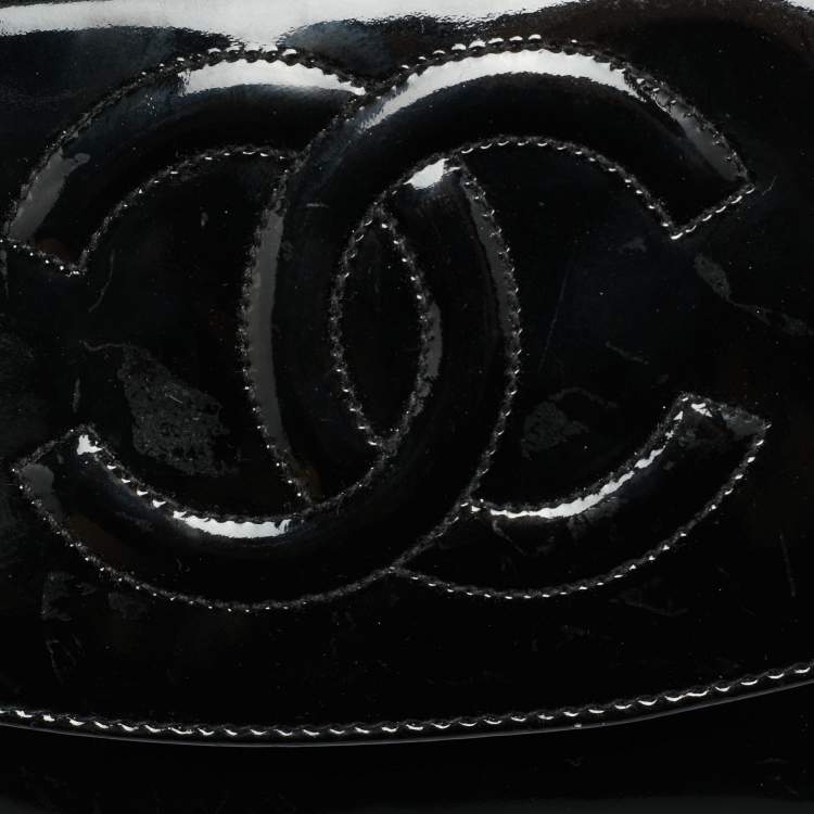 Pre Owned Chanel CC Timeless Black Patent Leather Trifold Wallet