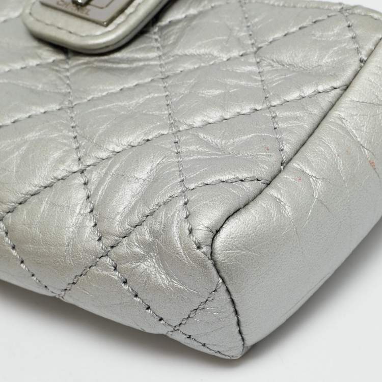 Pre Owned Chanel CC O Silver Quilted Leather Phone Pouch