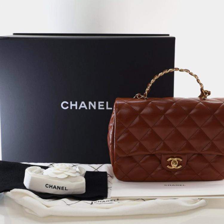 مملوكة مسبقًا Chanel Medium Shiny Lambskin Golden Links Top Handle Flap Bag