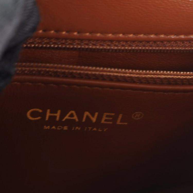 مملوكة مسبقًا Chanel Medium Shiny Lambskin Golden Links Top Handle Flap Bag