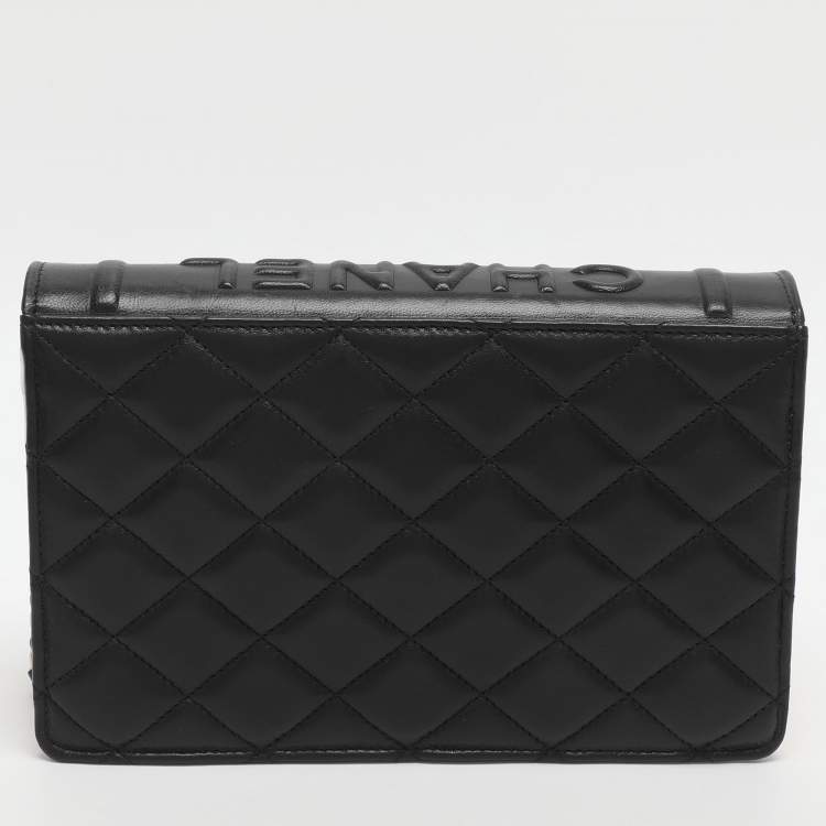 Pre Owned Chanel CC Book Black Quilted Leather Clutch Bag