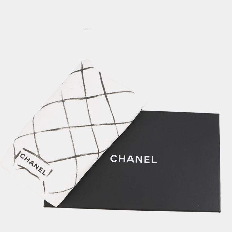 Pre Owned Chanel Pearl Chain Wallet Black Lambskin